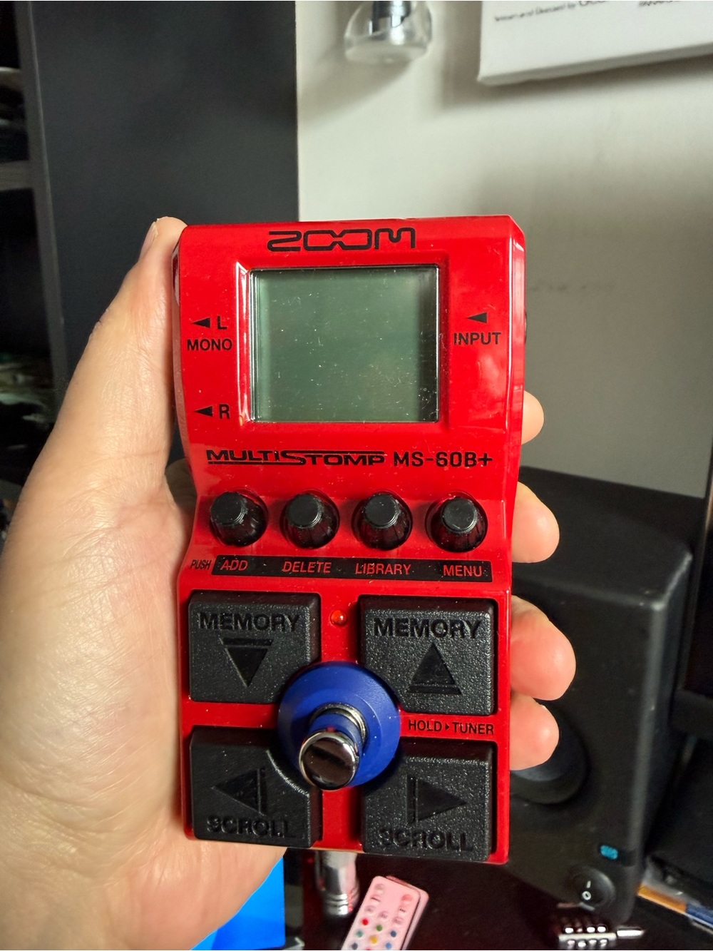 Zoom MultiStomp MS-50B+ Portable Bass Effects Pedal - red
